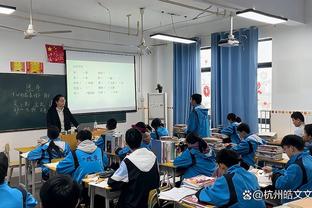 欧冠1/8首回合8场比赛都有进球，共打进14球场均1.75球